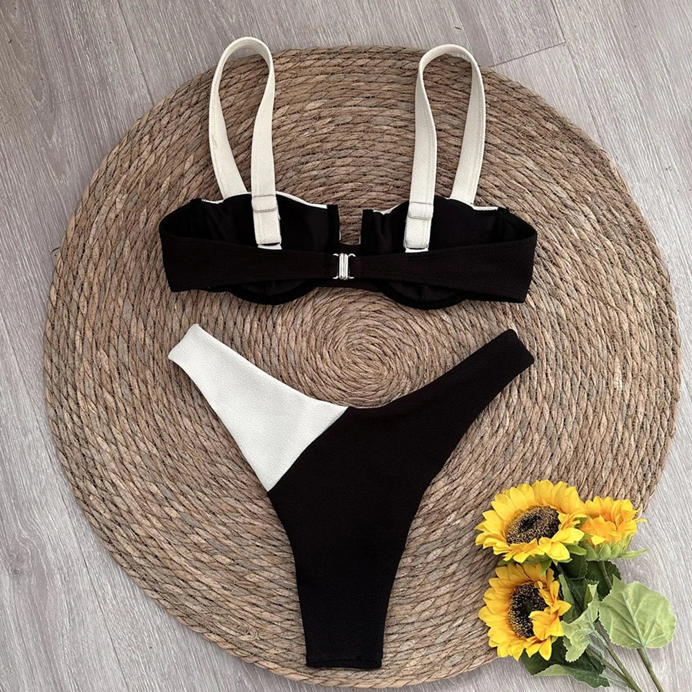 Contrast Underwire Bikini Set